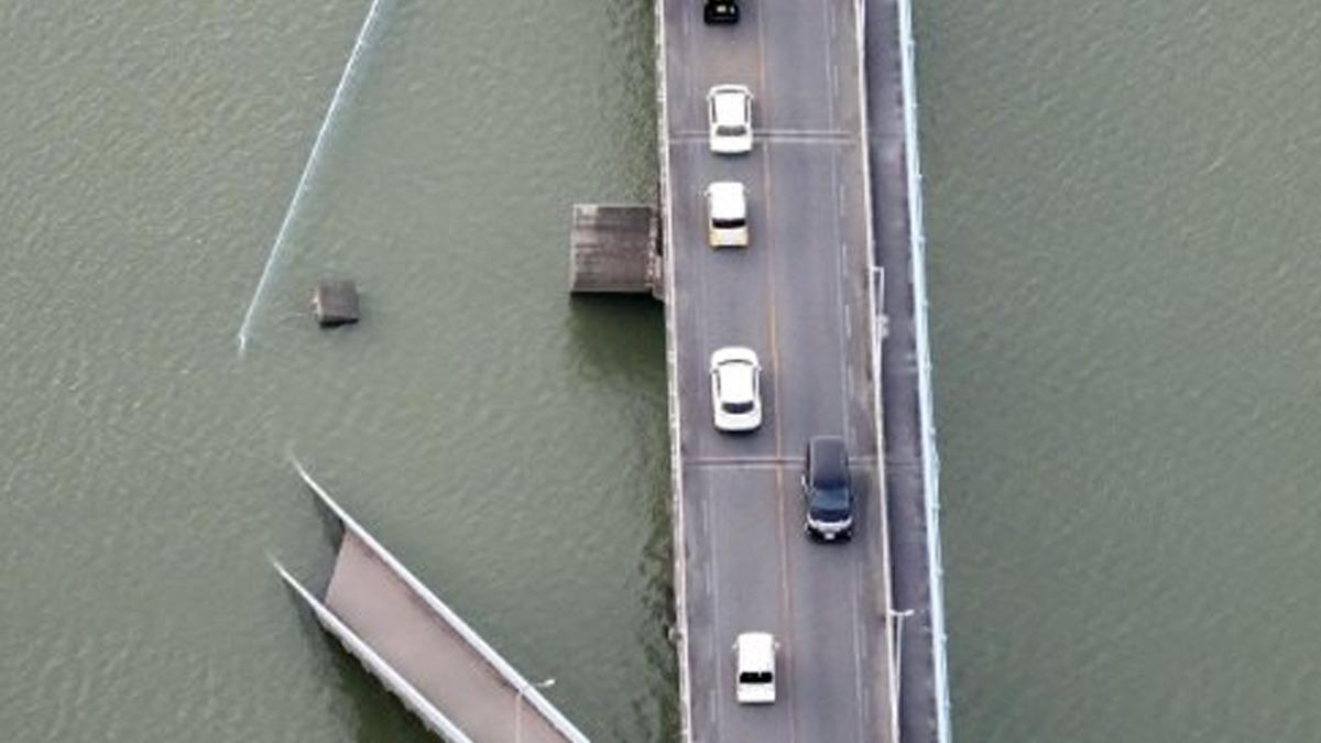 Japonya da 7.1 lik deprem! AVM, yollar ve köprüler çöktü: Çok sayıda can kaybı var 2